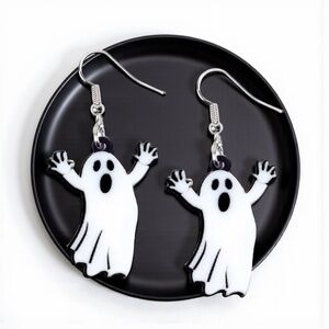 Ghost Dangle Earrings – Spooky & Cute Halloween Jewelry I NWT